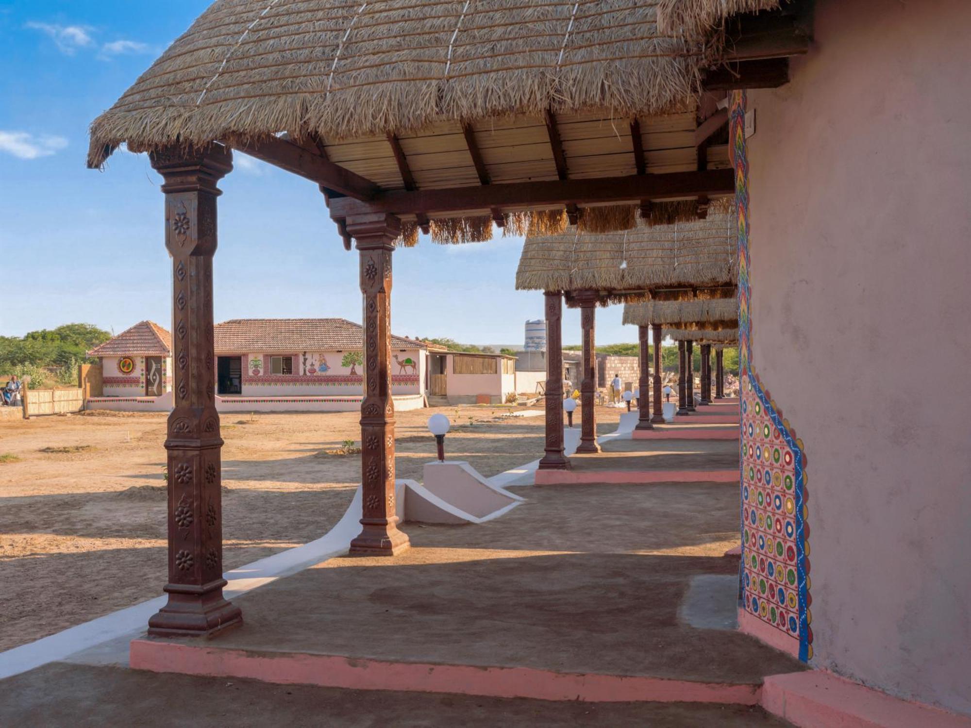 Dholavira Village Resort Exterior photo